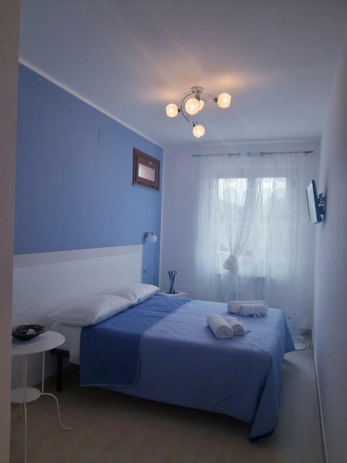 ואראצה B&B Le Tre Fate מראה חיצוני תמונה